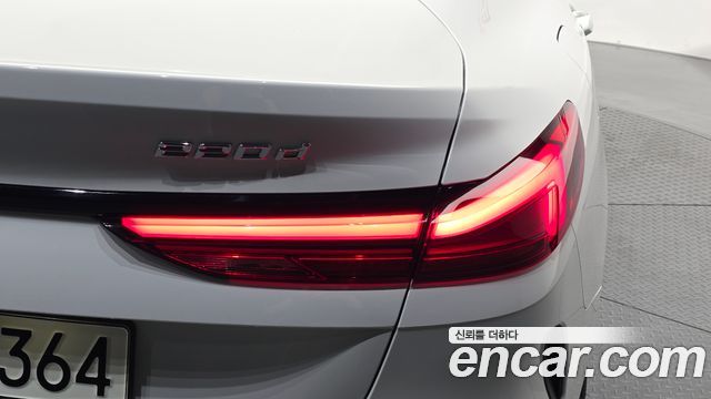 BMW 2-Series 2020 — photo 9