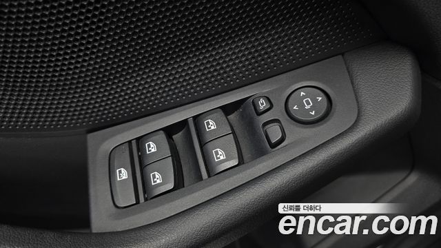 BMW 2-Series 2020 — photo 28