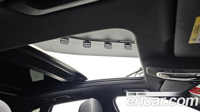 Audi Q5 2020 — photo 29