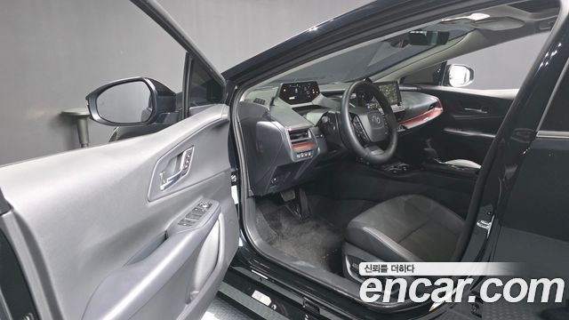 Toyota Prius 2026 — photo 13
