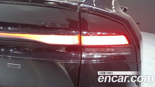 Toyota Prius 2026 — photo 9