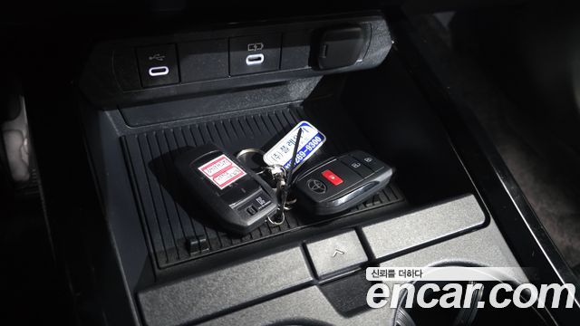 Toyota Prius 2026 — photo 30