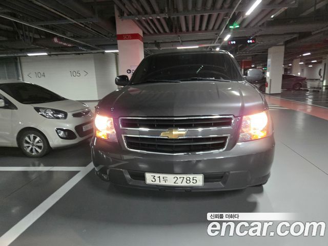 Chevrolet Tahoe 2010 — photo 6
