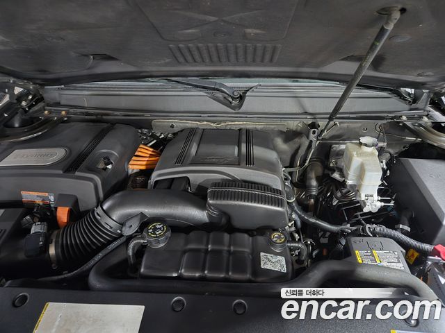 Chevrolet Tahoe 2010 — photo 11
