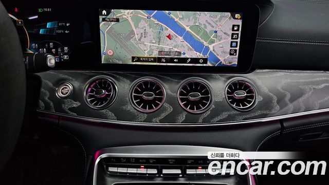 Mercedes-Benz AMG GT 2023 — photo 13