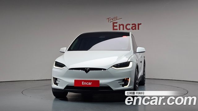 Tesla Model X 2019 — photo 3