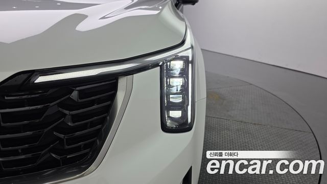 Kia Sorento 2024 — photo 8