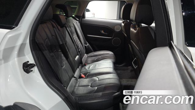 Land Rover Range Rover Evoque 2015 — photo 11