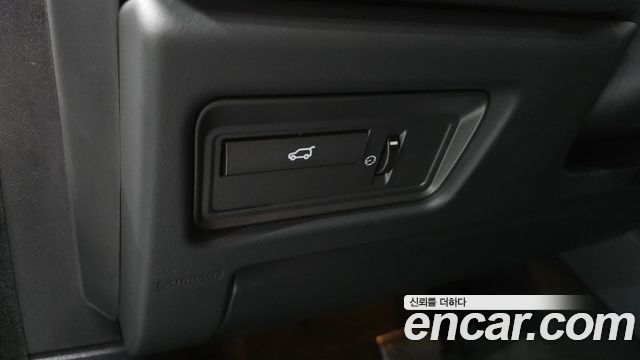 Land Rover Range Rover Evoque 2015 — photo 18