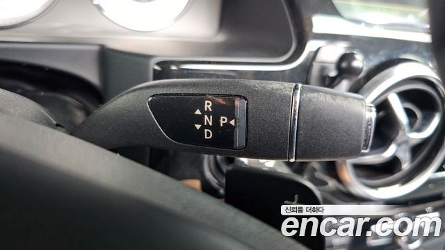 Mercedes-Benz GLK-Class 2013 — photo 9