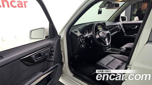 Mercedes-Benz GLK-Class 2013 — photo 10