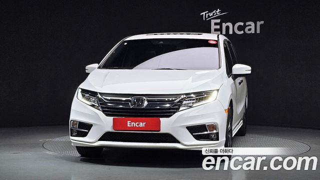 Honda Odyssey 2020 — photo 3