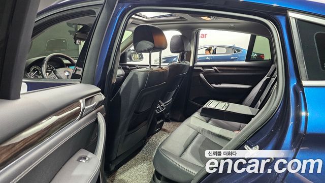 BMW X4 2015 — photo 11