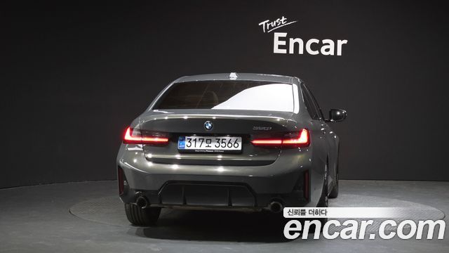 BMW 3-Series 2025 — photo 4