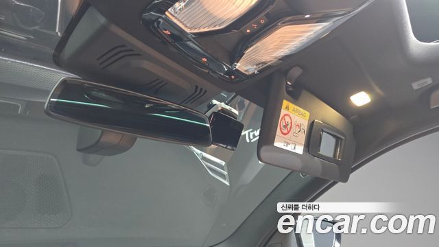 BMW 3-Series 2025 — photo 28