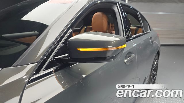 BMW 3-Series 2025 — photo 30