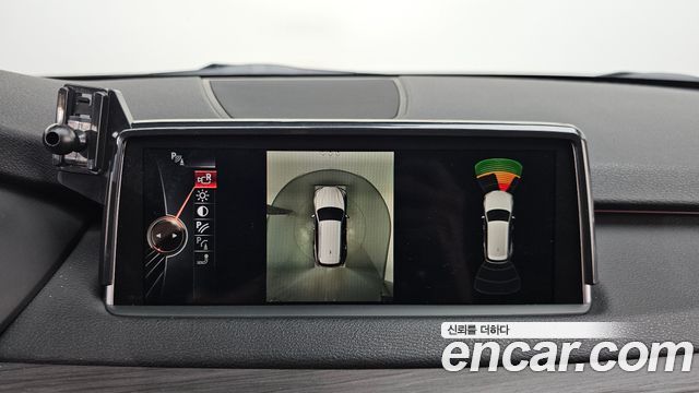 BMW X5 2014 — photo 22