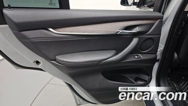 BMW X5 2014 — photo 15