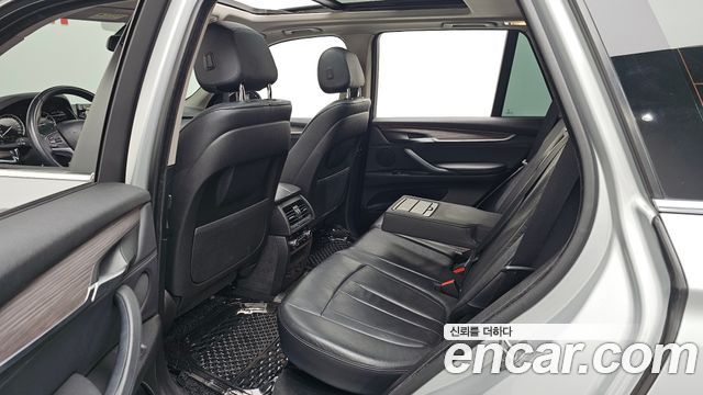 BMW X5 2014 — photo 16