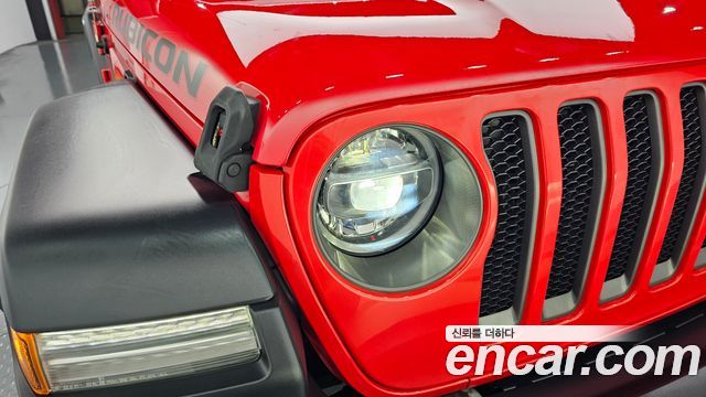 Jeep Wrangler 2019 — photo 8