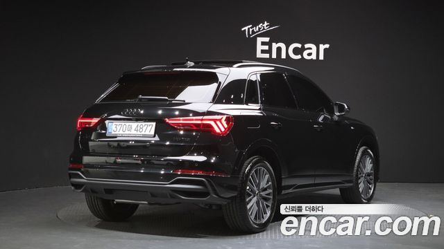 Audi Q3 2025 — photo 2
