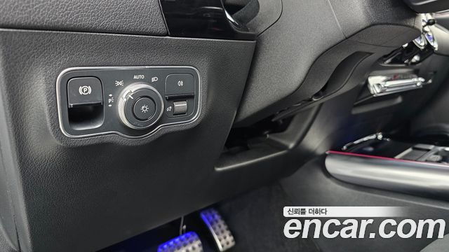Mercedes-Benz EQA 2024 — photo 30