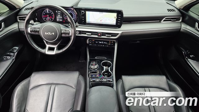Kia K5 2022 — photo 10