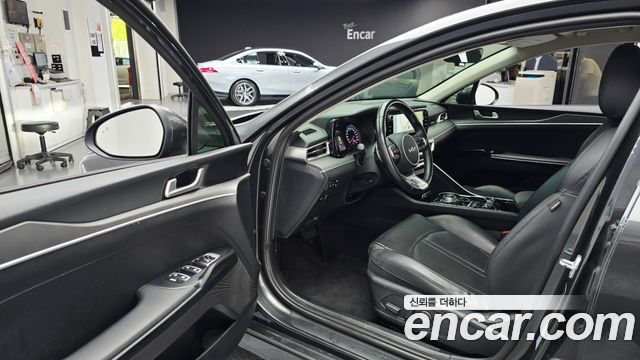 Kia K5 2022 — photo 13