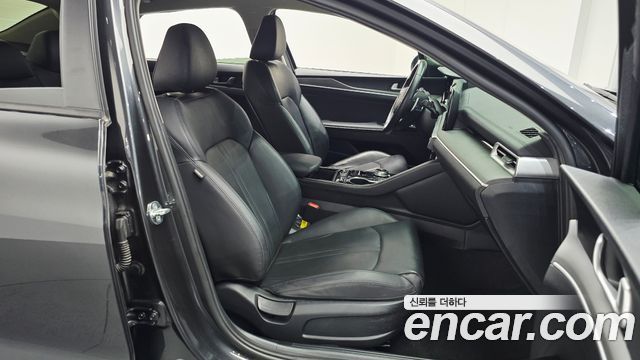 Kia K5 2022 — photo 18