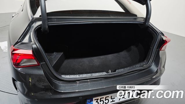 Kia K5 2022 — photo 26