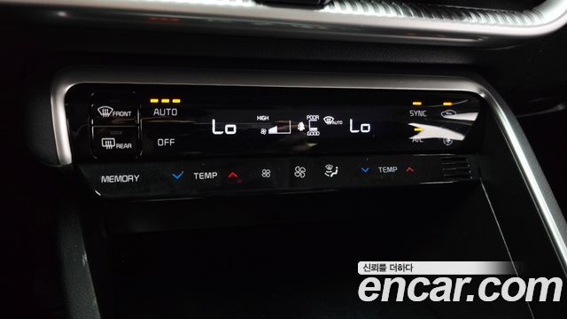 Kia K5 2022 — photo 29