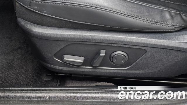 Kia K5 2022 — photo 30