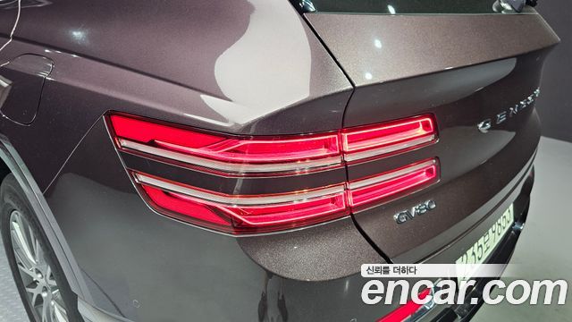 Genesis GV80 2023 — photo 9
