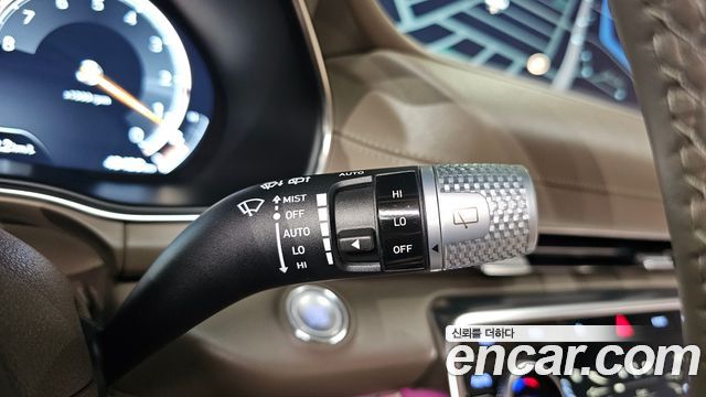 Genesis GV80 2023 — photo 39