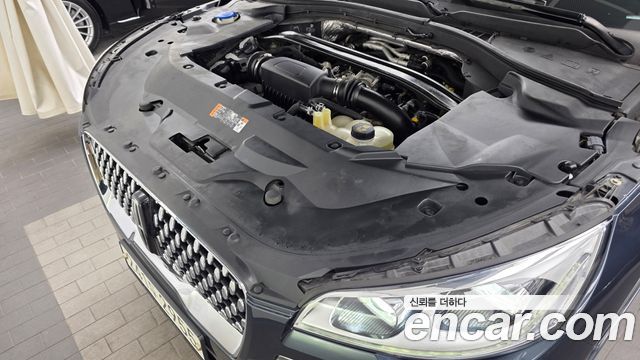 Lincoln Aviator 2020 — photo 6