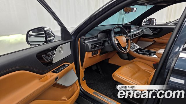 Lincoln Aviator 2020 — photo 10
