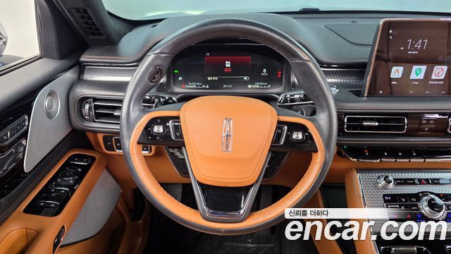 Lincoln Aviator 2020 — photo 13