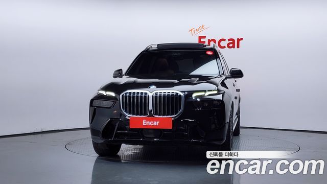 BMW X7 2025 — photo 3