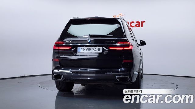 BMW X7 2025 — photo 4