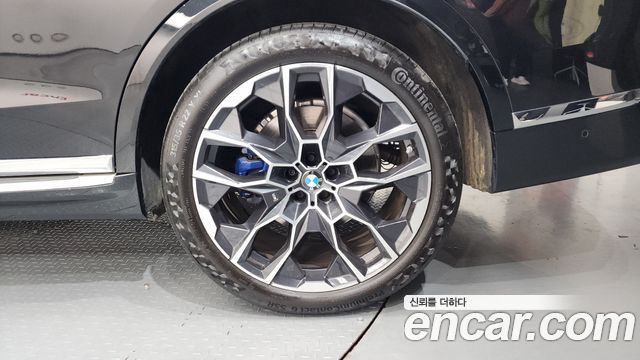 BMW X7 2025 — photo 7