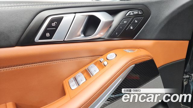 BMW X7 2025 — photo 29