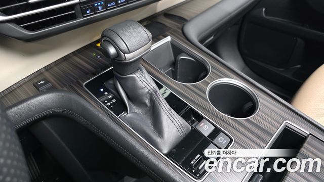 Toyota Sienna 2021 — photo 9