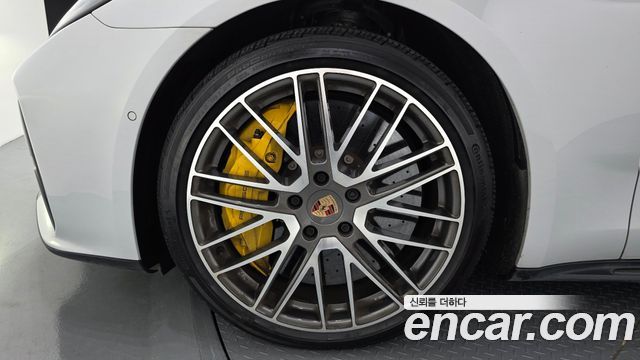 Porsche Panamera 2025 — photo 5