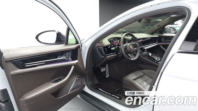 Porsche Panamera 2025 — photo 10