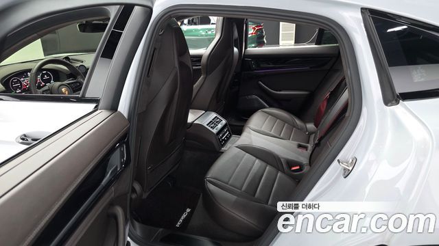 Porsche Panamera 2025 — photo 12
