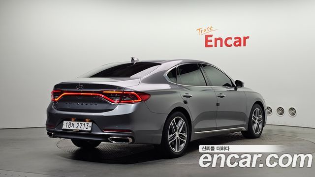 Hyundai Grandeur 2017 — photo 2
