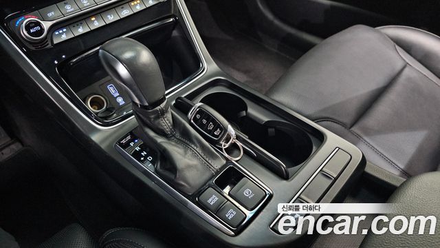 Hyundai Grandeur 2017 — photo 9