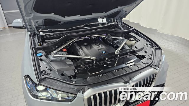 BMW X5 2026 — photo 6