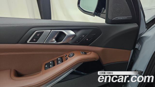 BMW X5 2026 — photo 26