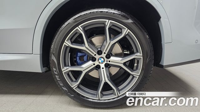 BMW X5 2026 — photo 7